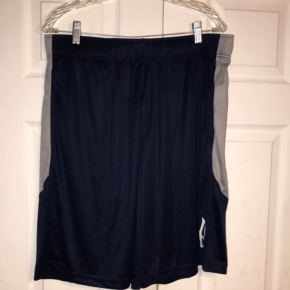 NWT Men's MLB Yankees Athletic Shorts